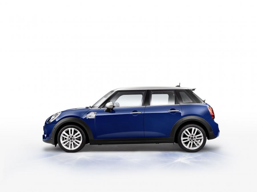  Mini Cooper S 5-Door Seven 2016 года  (фото 5 из 15)